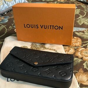 Louis Vuitton Felice Pochette